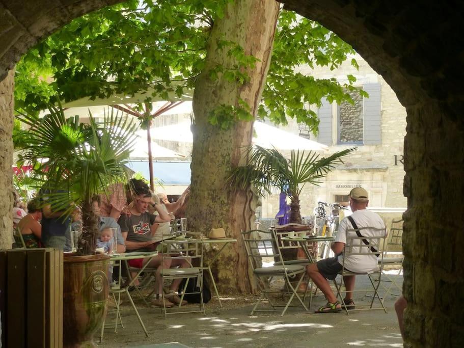 Appartement Le Loft Des Antiquaires, LʼIsle-sur-la-Sorgue Extérieur photo