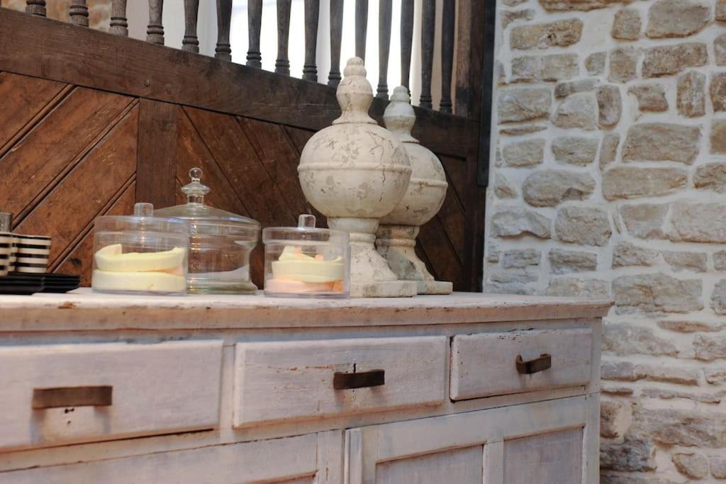 Appartement Le Loft Des Antiquaires, LʼIsle-sur-la-Sorgue Extérieur photo